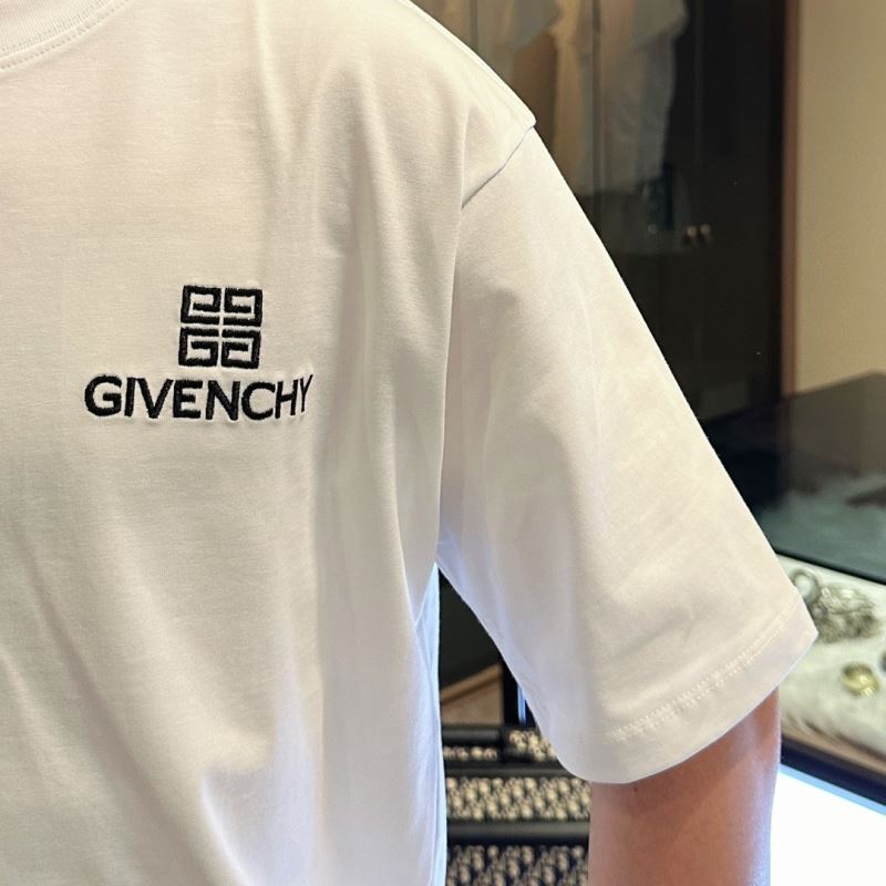 Givenchy T-Shirts